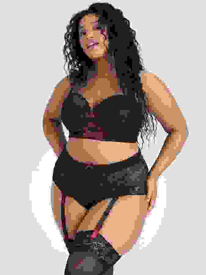 Lovehoney Plus Size Twilight Rose Black Lace Bra Set, Black, hi-res
